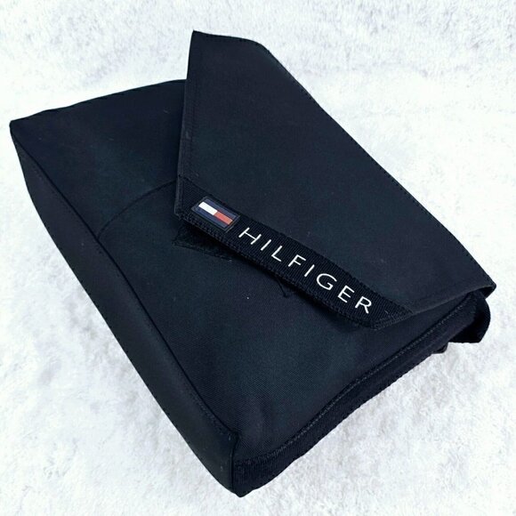 Tommy Hilfiger Black Canvas Spell Out Canvas Messenger Crossbody Shoulder Bag - Picture 8 of 12